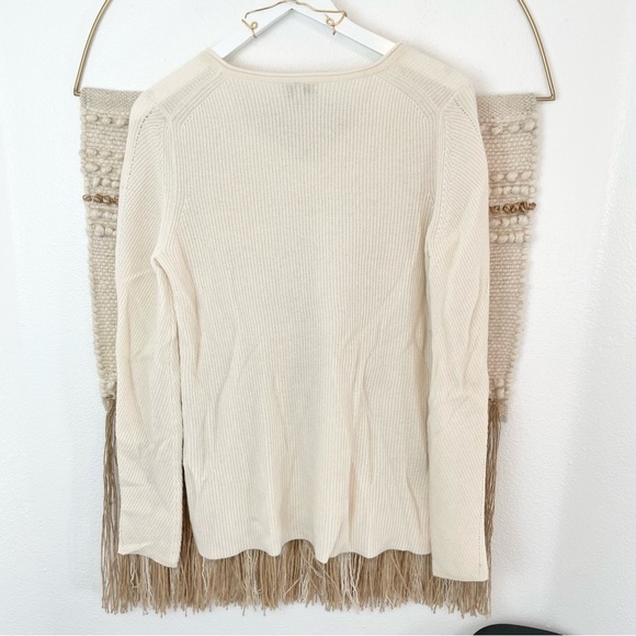 Kinross Cahmere V Neck Sweater - Picture 5 of 5